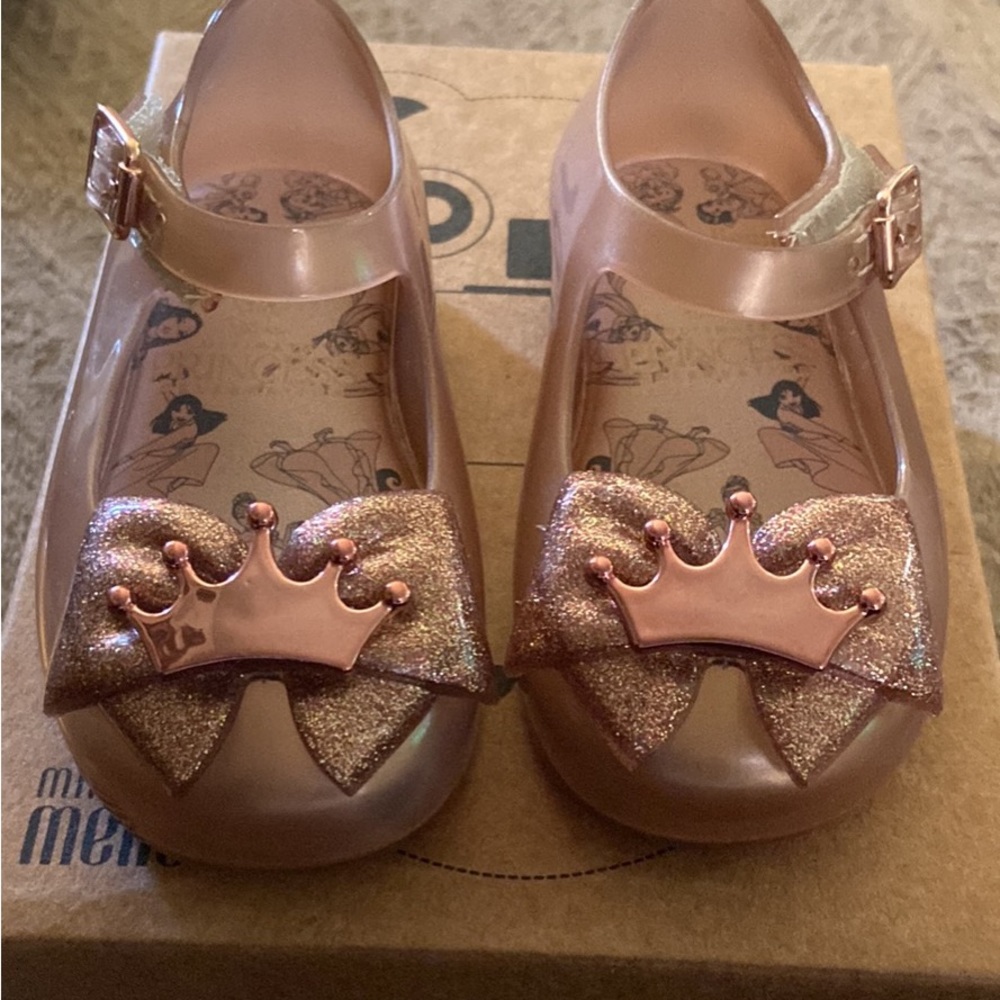 Mini Melissa